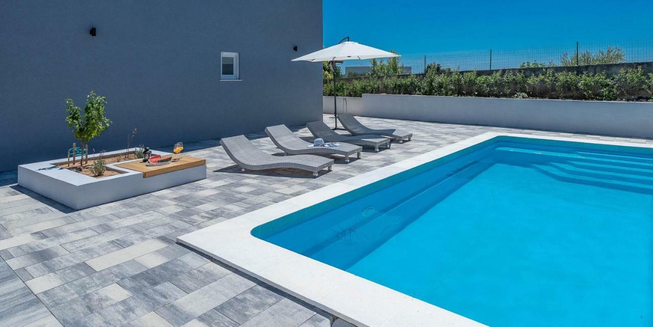 Villa Black&Beauty Zadar Bagian luar foto